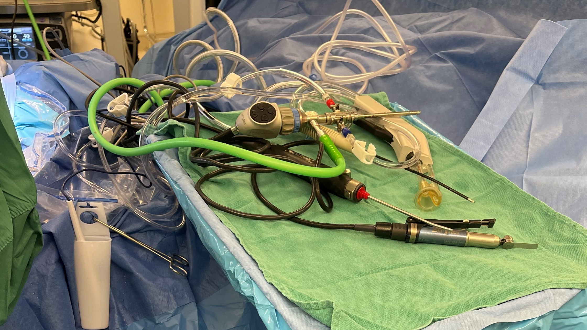 Sterile drape in operating room 